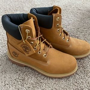 Women’s timberlands